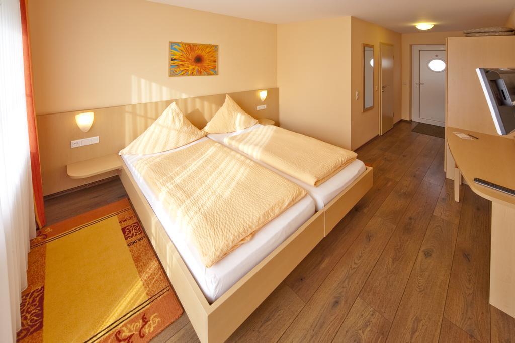 Landgasthof Feihl Oberwiesenacker Екстериор снимка